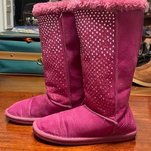 Pink fur justice boots with rhinestones (size 5 girls)